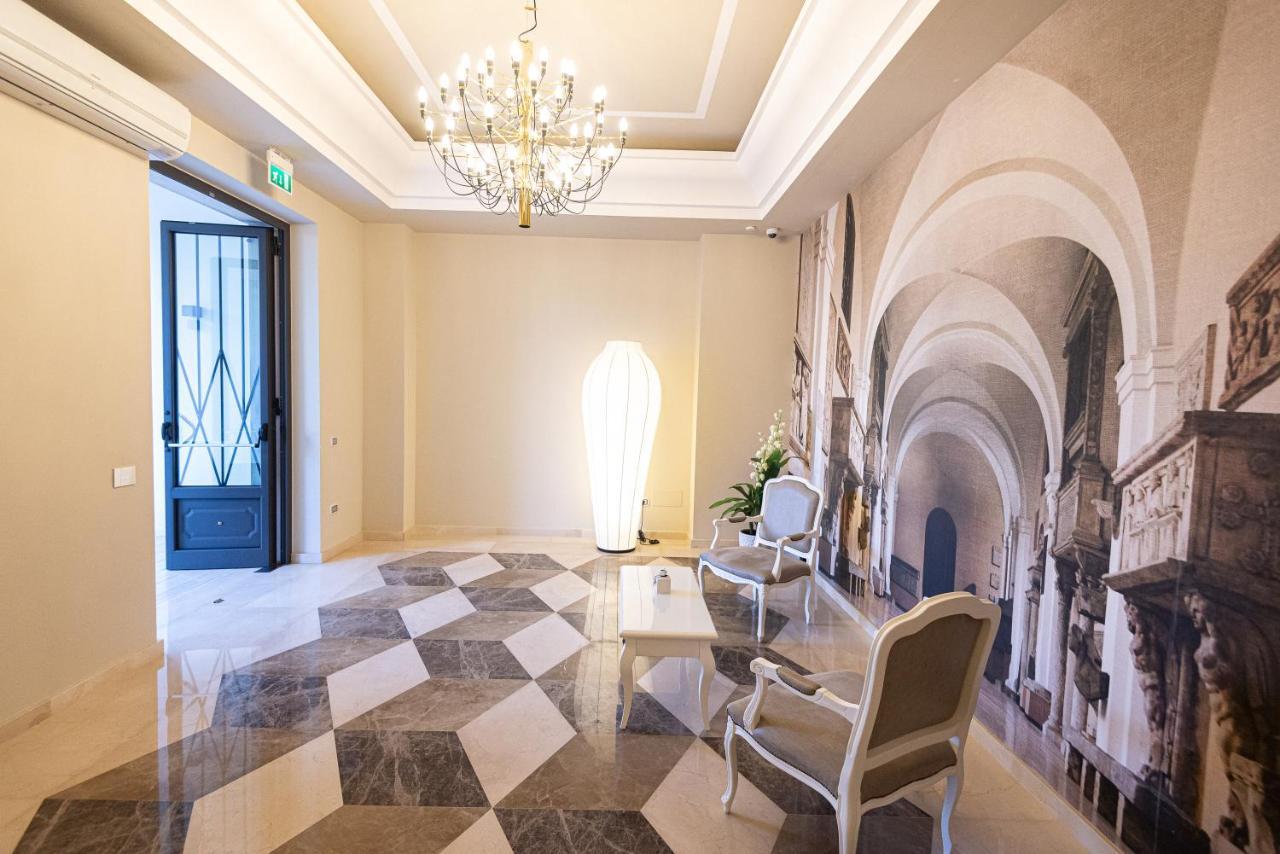 Suites & Apartments Liola' Castrocielo Buitenkant foto
